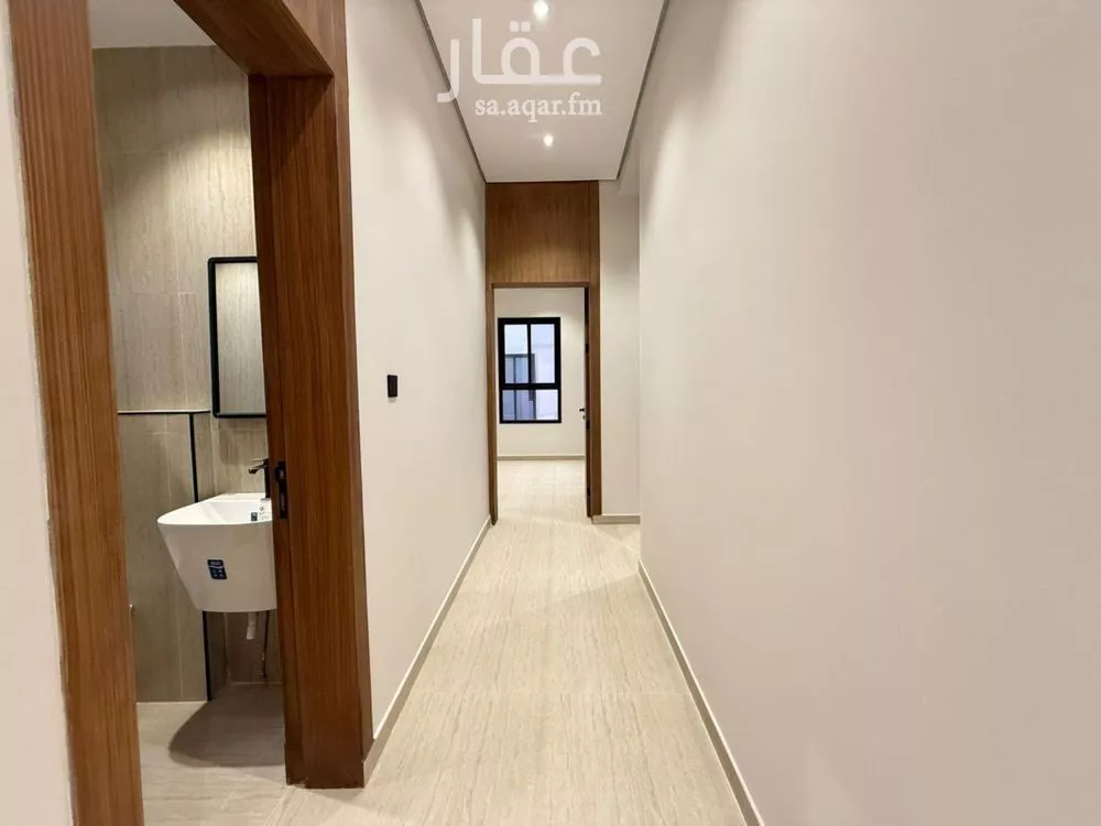 3 bedroom floor in Al Rimal 5