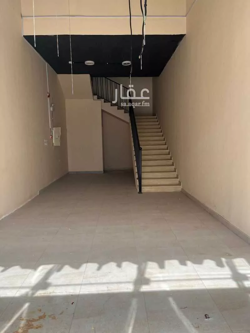 محل 78 م² في ظهرة لبن 2