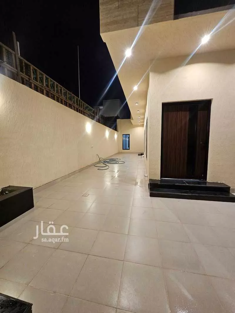 فيلا 5 غرف في الشعلة 16