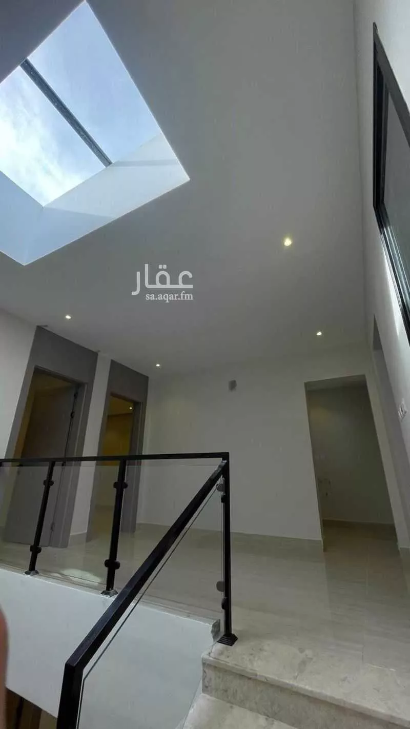 5 bedroom villa in Dahiat King Fahd 18