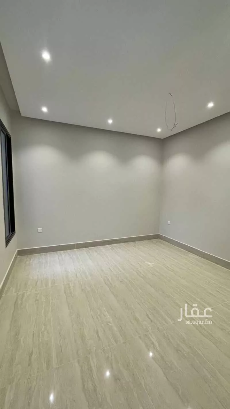 5 bedroom villa in Dahiat King Fahd 24
