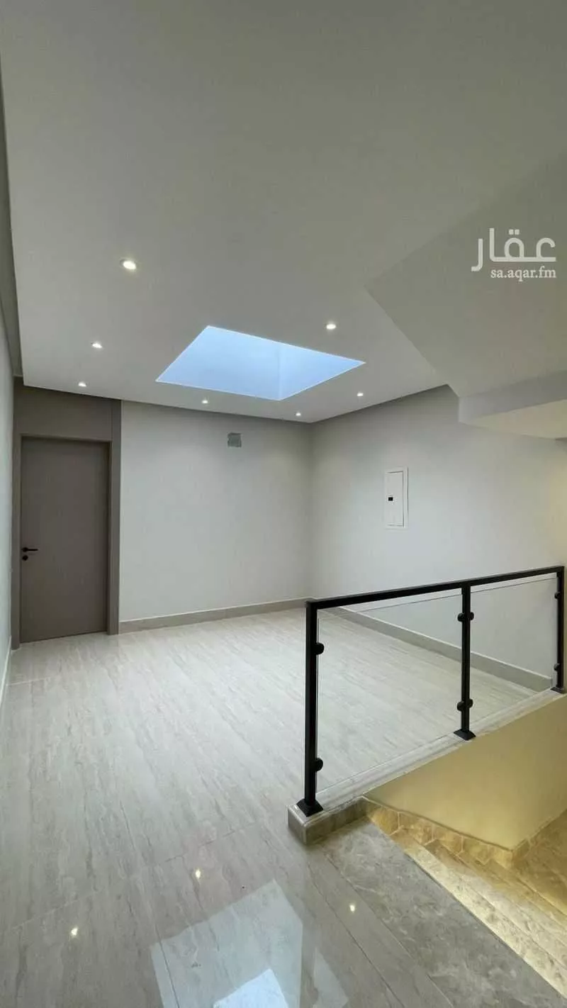 5 bedroom villa in Dahiat King Fahd 9