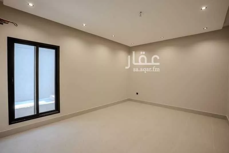 فيلا 5 غرف في الشعلة 2