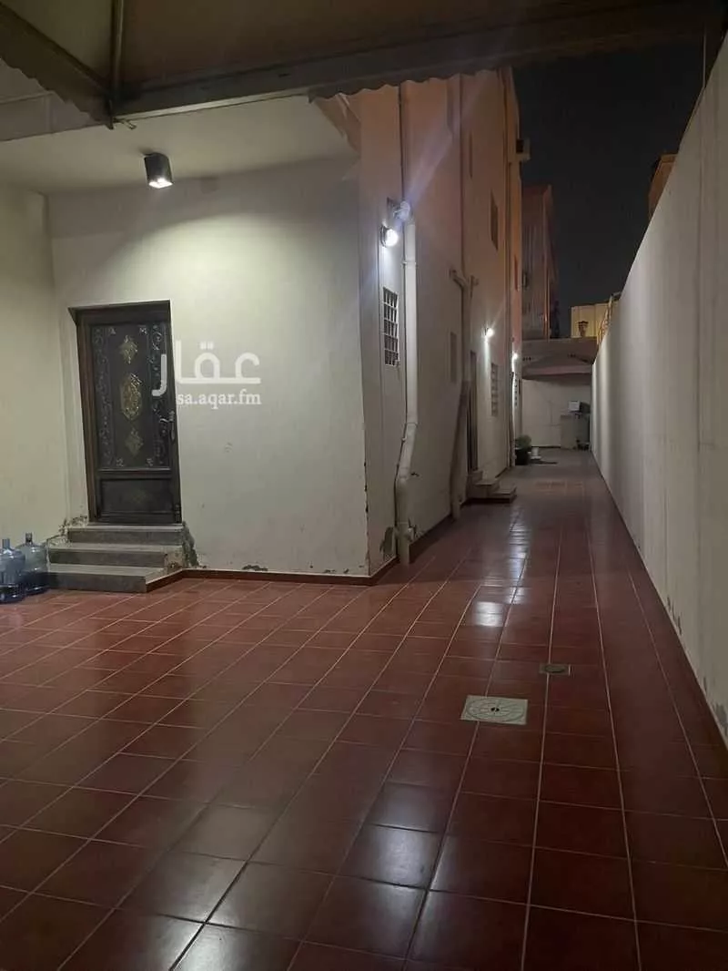 7 bedroom villa in Al Dana 11