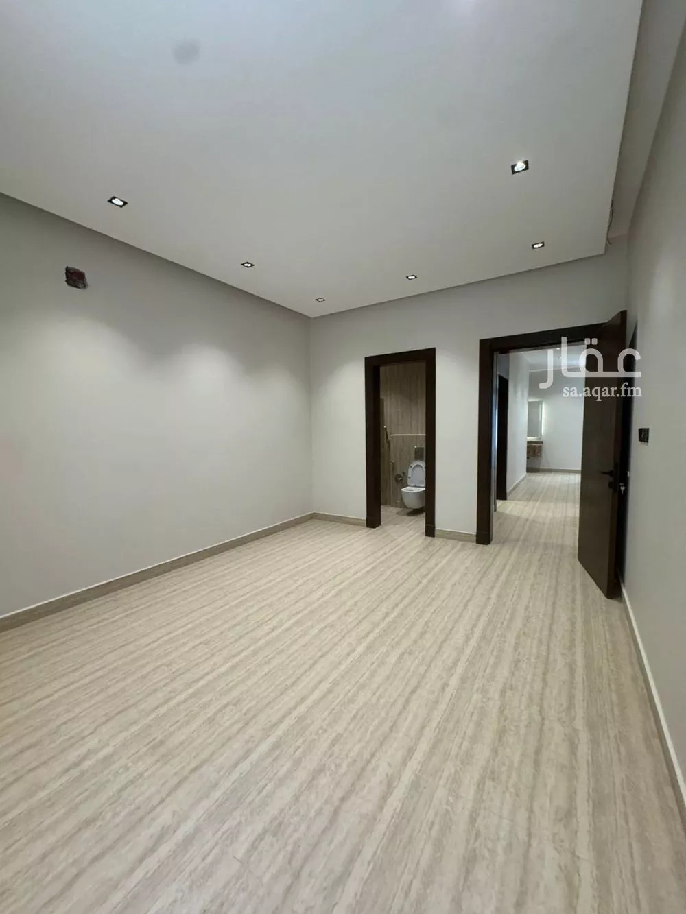 4 bedroom floor in Al Aridh 3