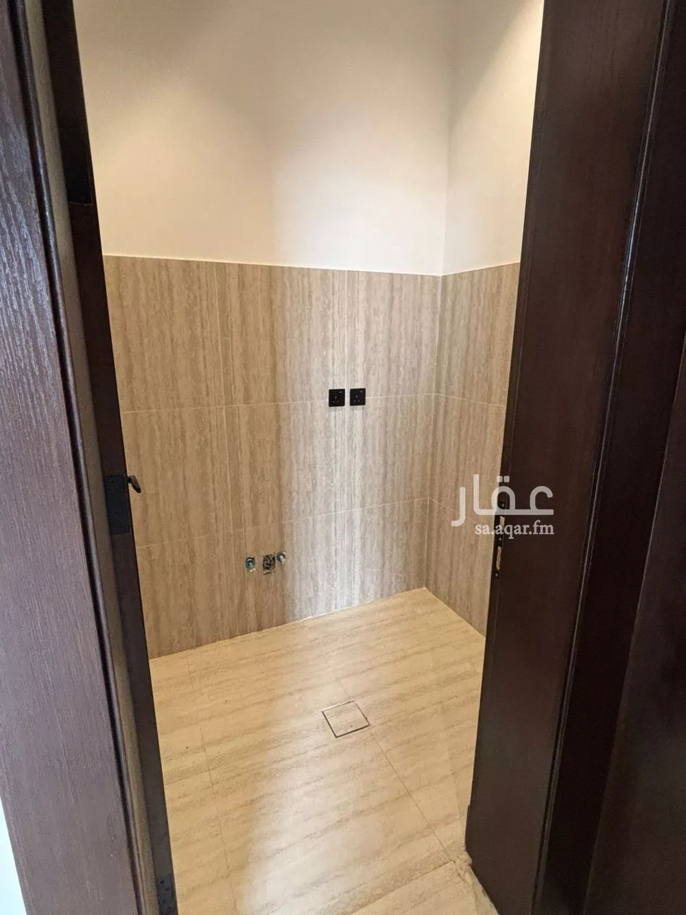 4 bedroom floor in Al Aridh 7