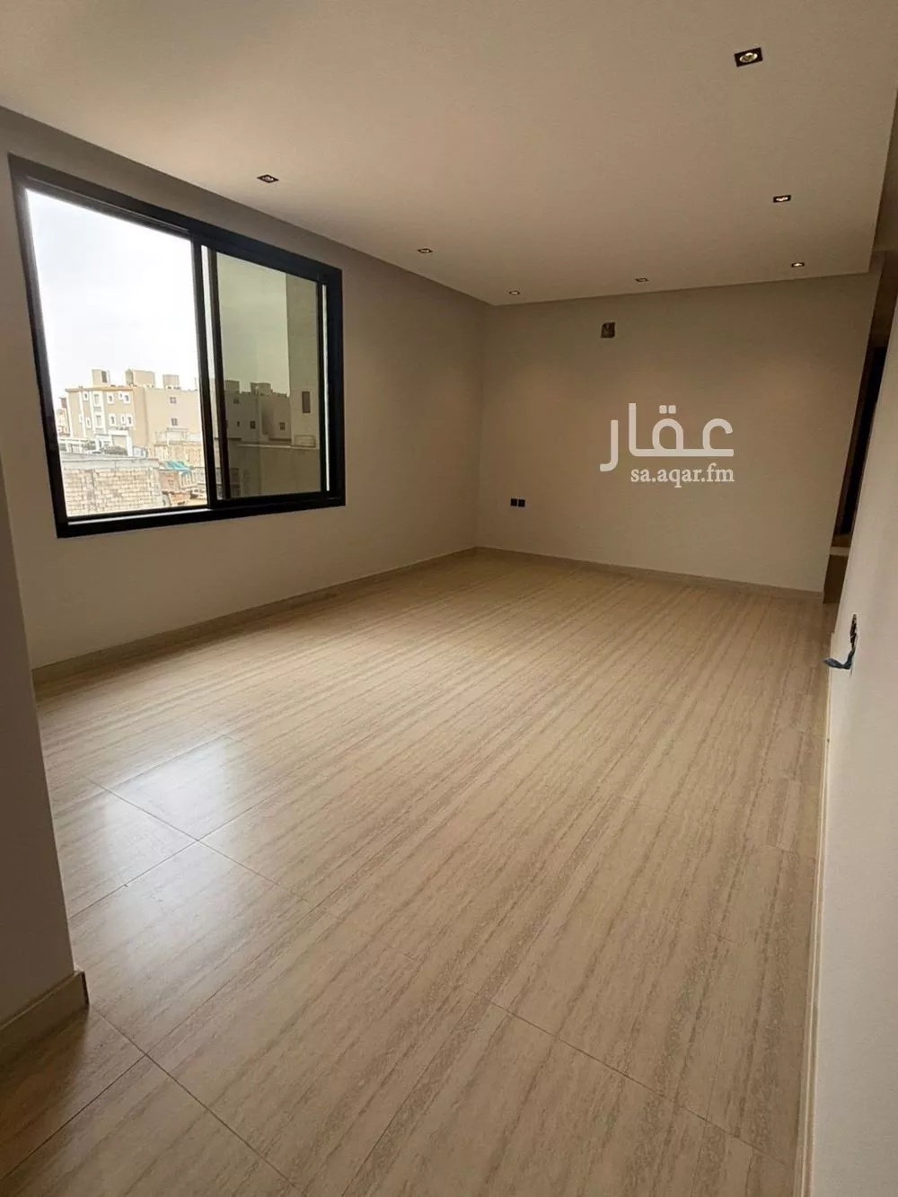 4 bedroom floor in Al Aridh 8