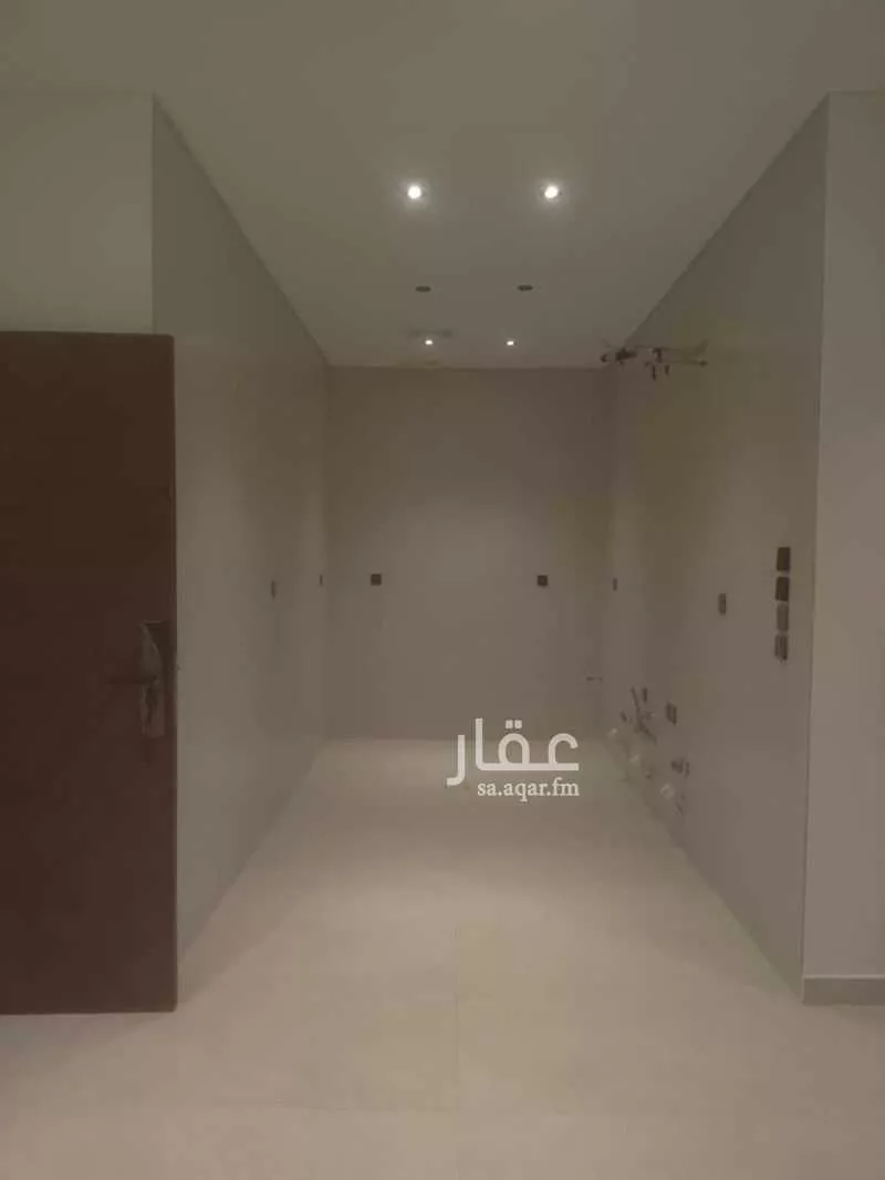 2 bedroom apartment in Al Rawdah 7