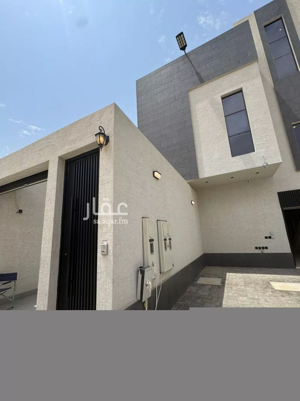 دور 3 غرف في العارض 9
