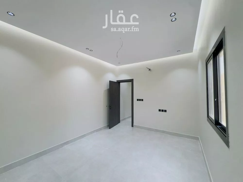 4 bedroom apartment in Al Rawdah 12