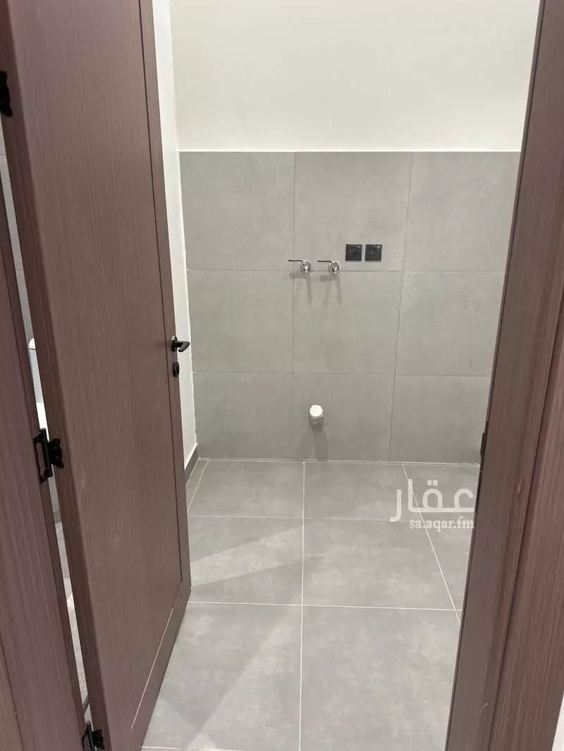 4 bedroom apartment in Al Sharafiyah 14
