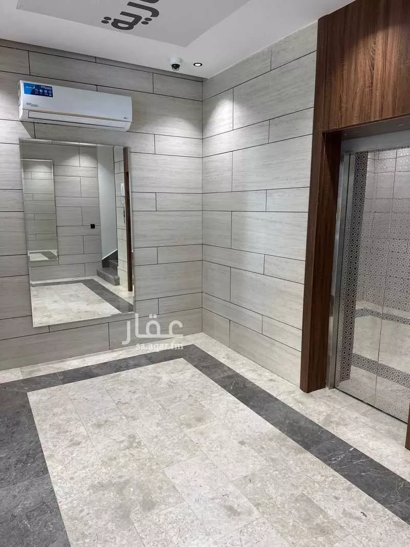 4 bedroom apartment in Al Sharafiyah 3