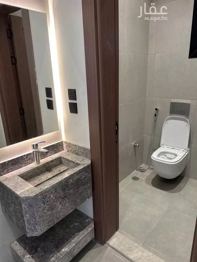 4 bedroom apartment in Al Sharafiyah 6