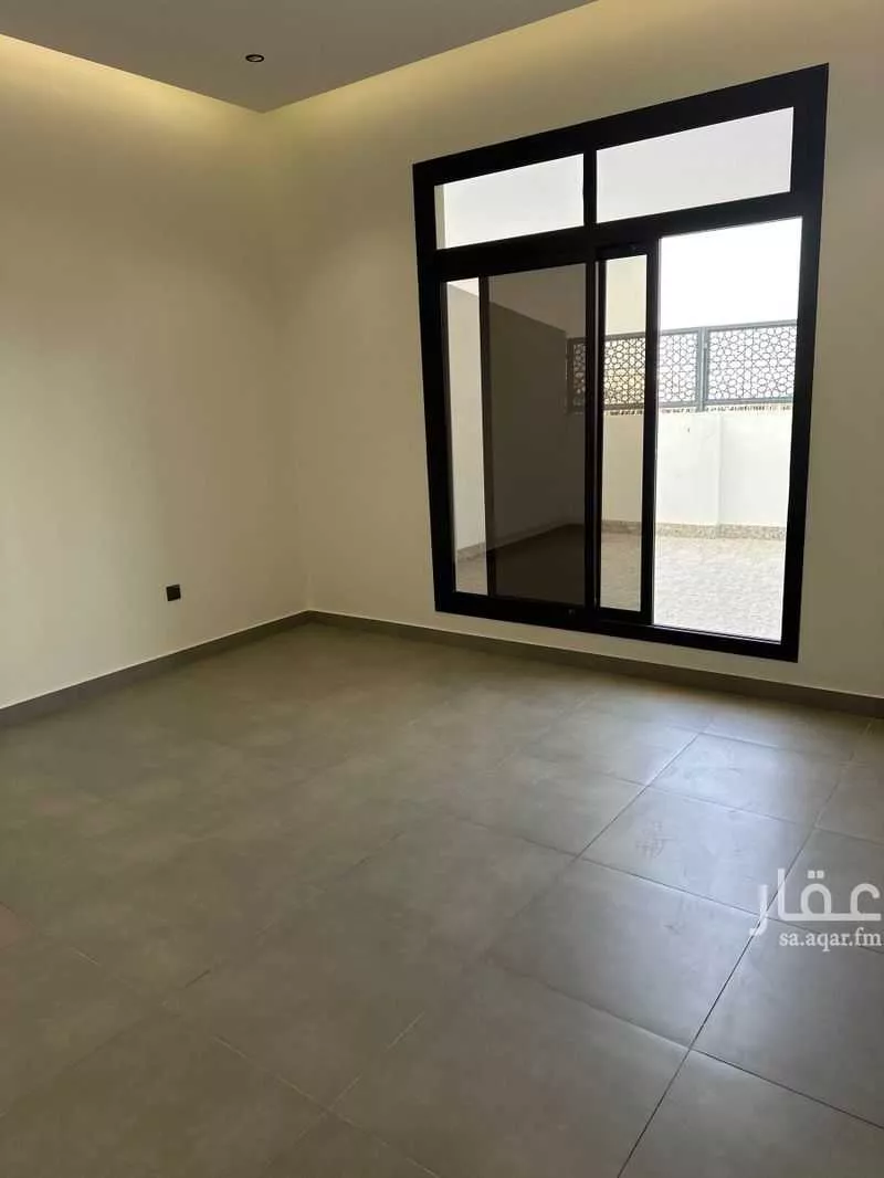 4 bedroom apartment in Al Sharafiyah 7