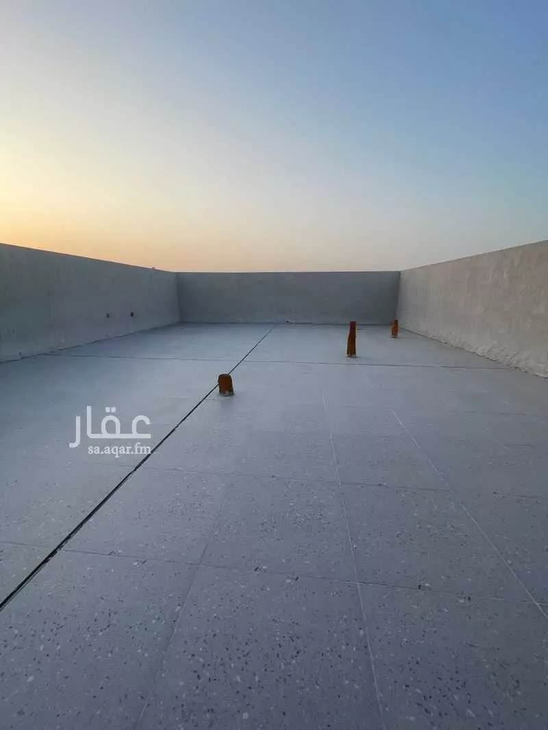 فيلا 6 غرف في الشعلة 8