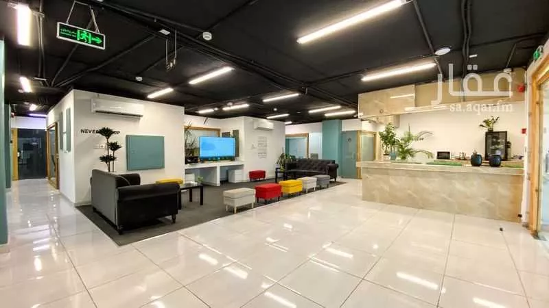 1 bedroom office in Al Muhammadiyah, Riyadh 6