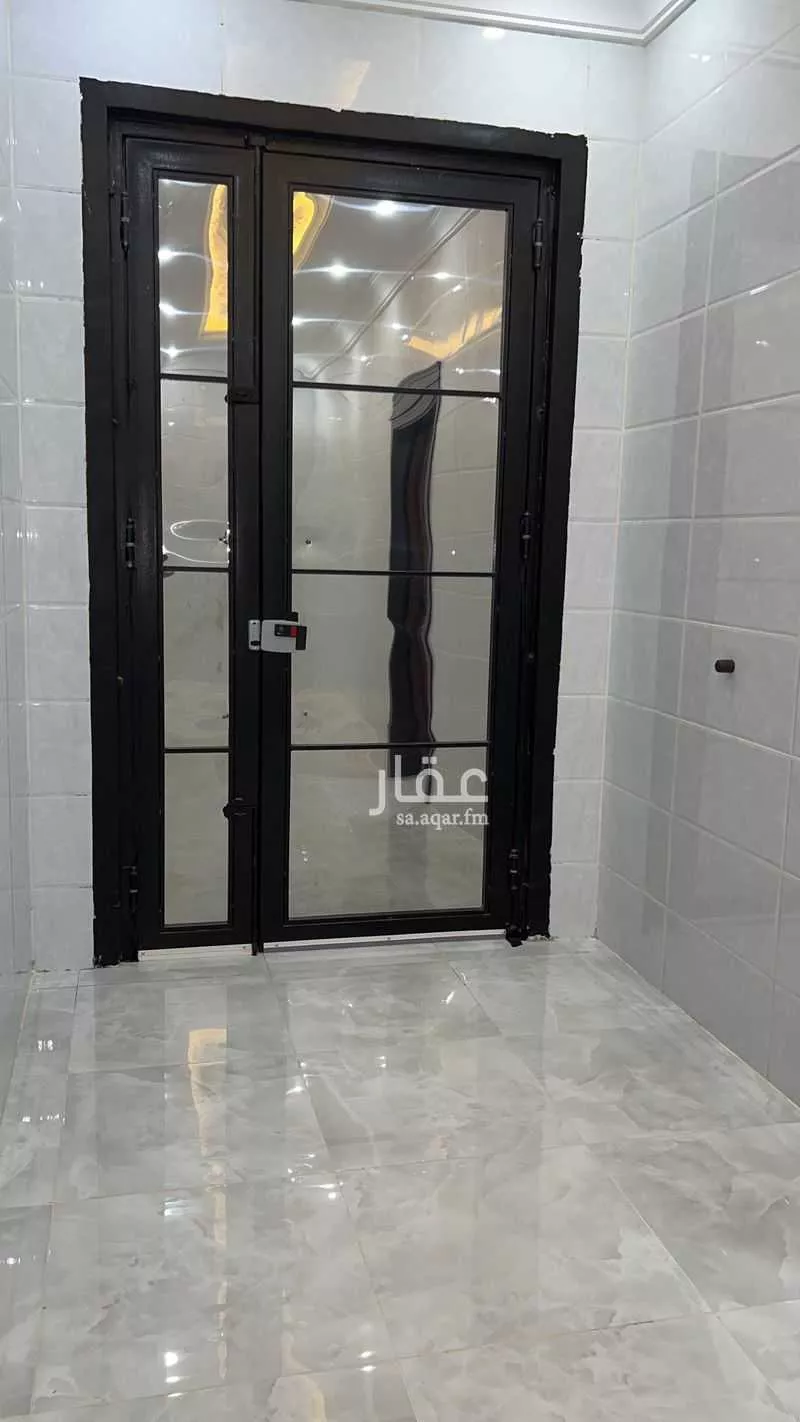 652 sqm building in Jeddah 10
