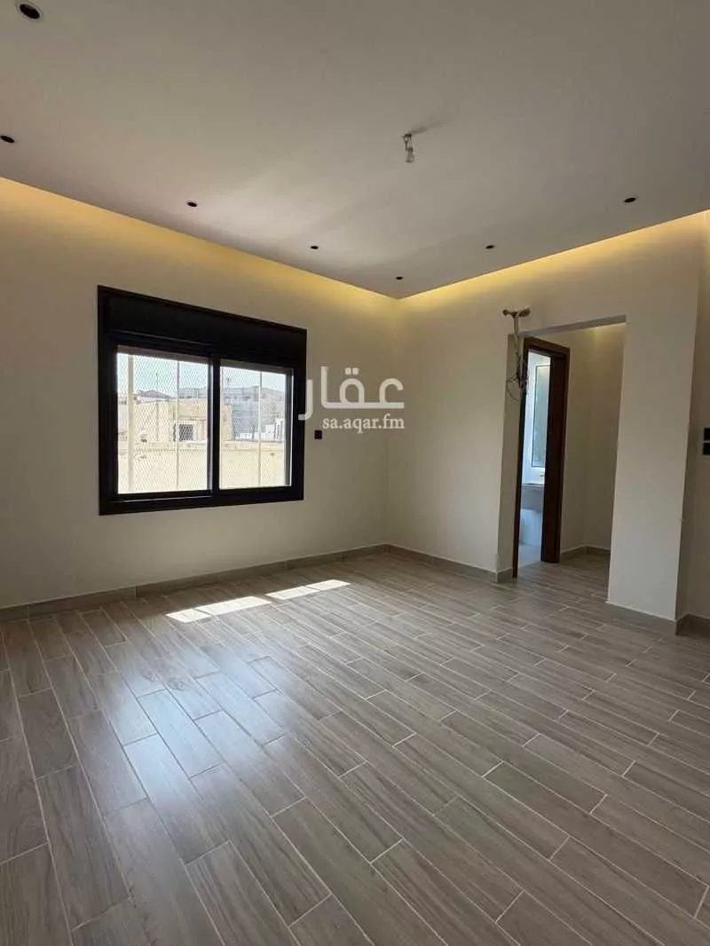 6 bedroom apartment in Al Rusaifah 4