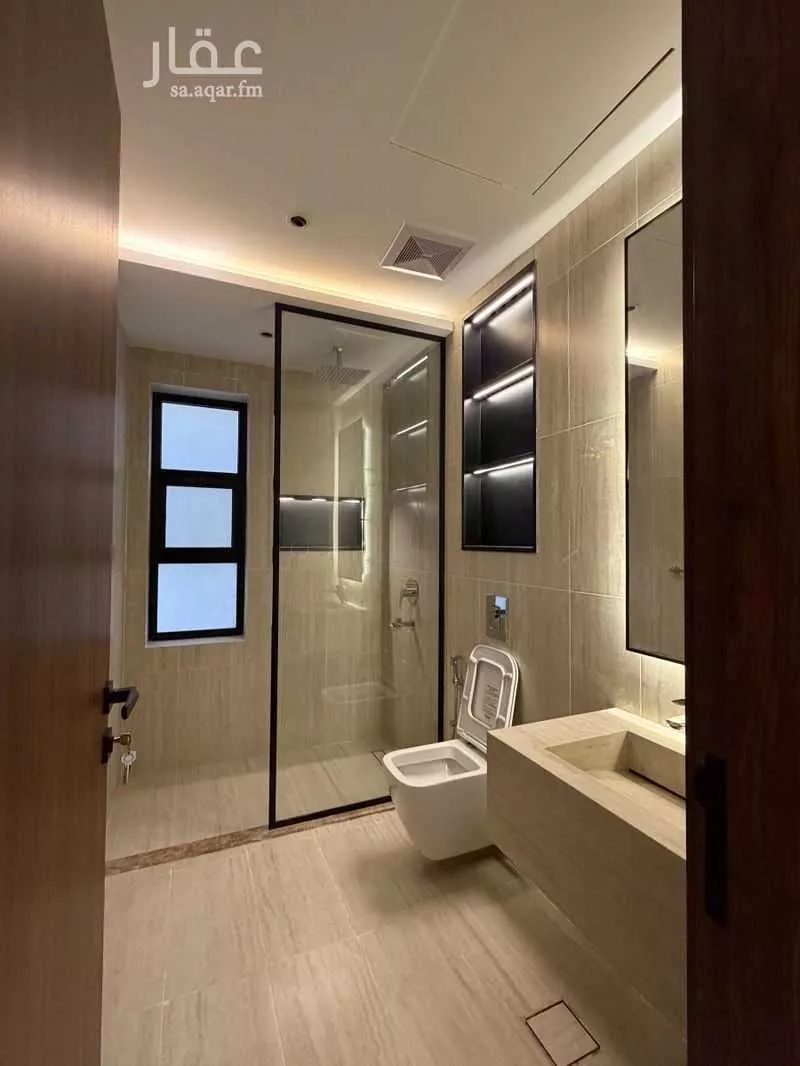 6 bedroom apartment in Al Rusaifah 5