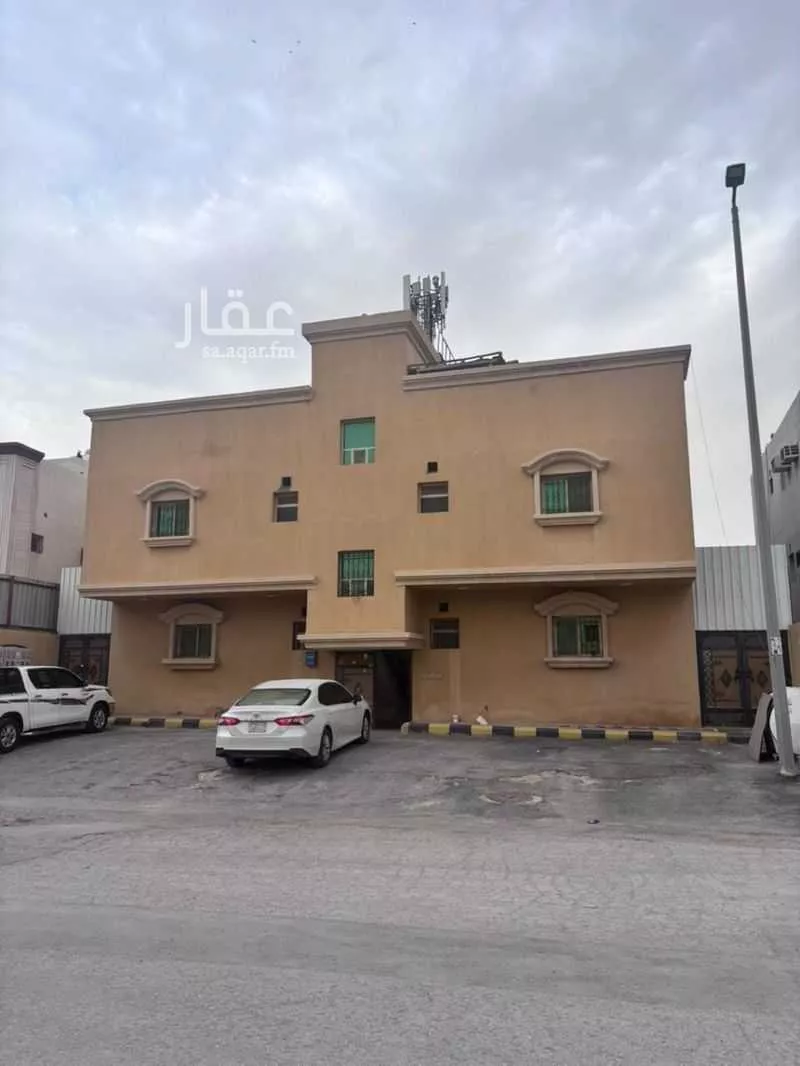 عمارة 500 م² في ضاحية الملك فهد 3