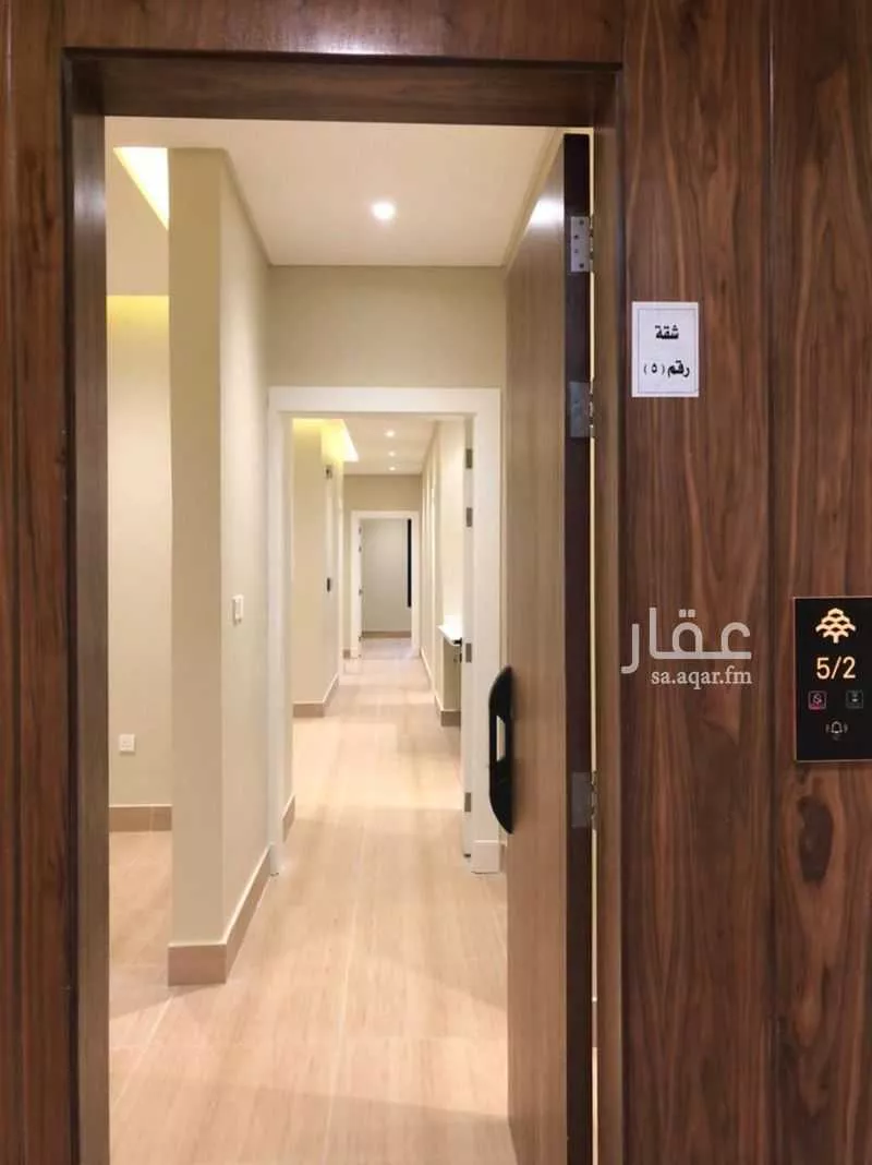 شقة 4 غرف في الحمرا 6