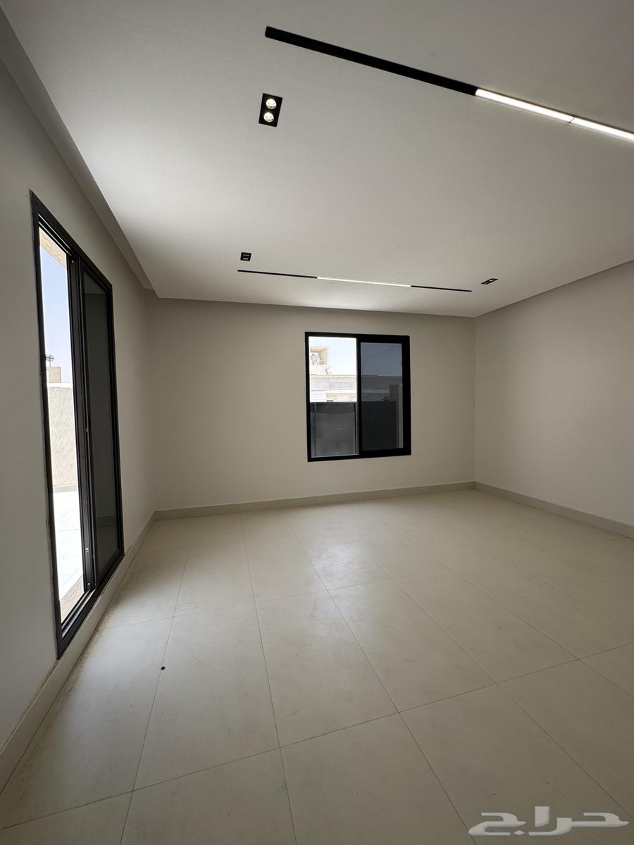 5 bedroom apartment in Al Janadriyah 8