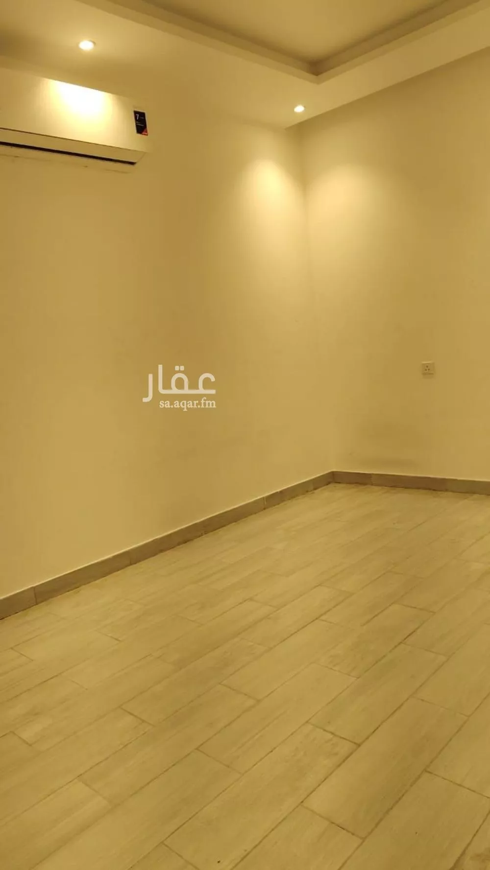 شقة 1 غرف في مريخ 2