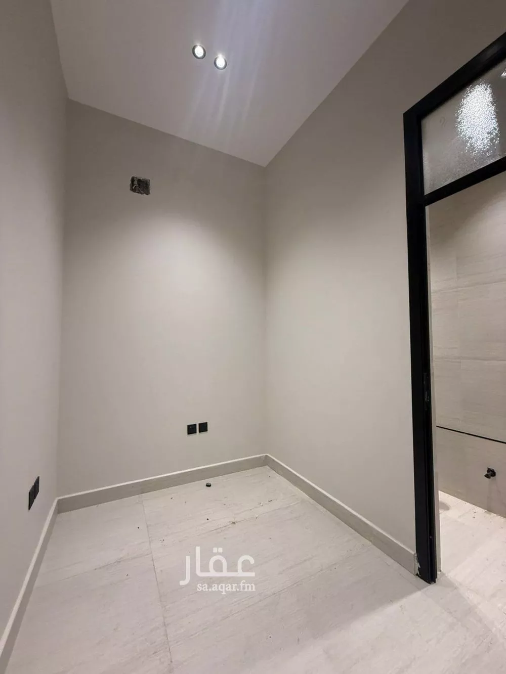فيلا 6 غرف في المهدية 17