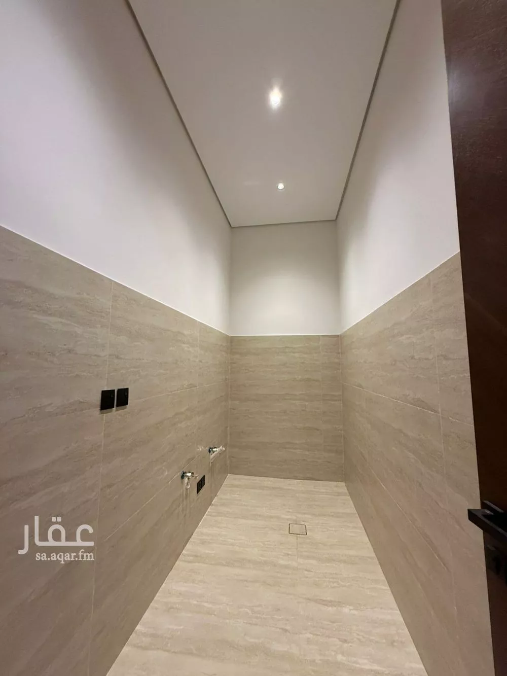 فيلا 6 غرف في المهدية 8