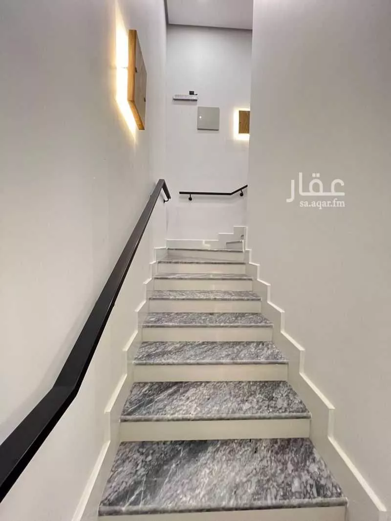 3 bedroom apartment in Al Aridh 5