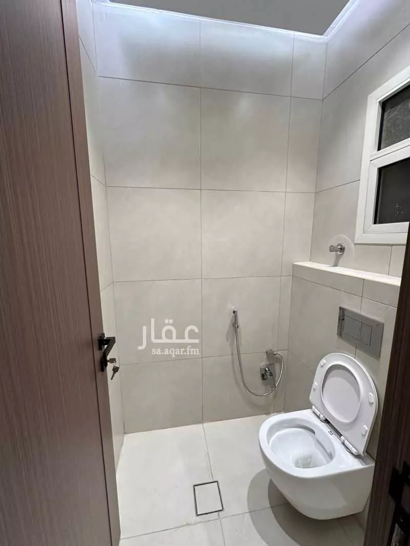 4 bedroom apartment in Al Nakheel, Riyadh 7
