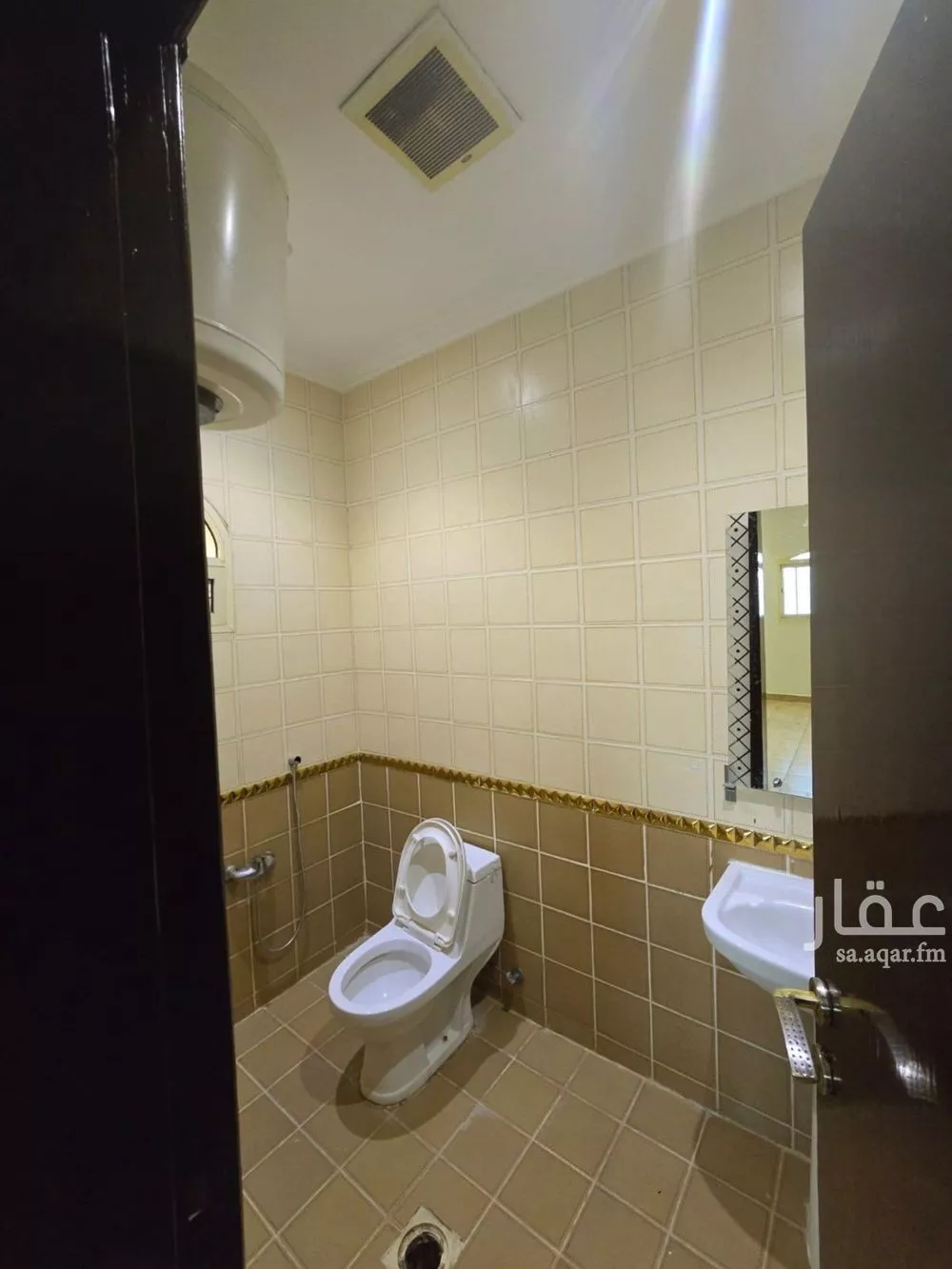 5 bedroom floor in Al Yasmin 5