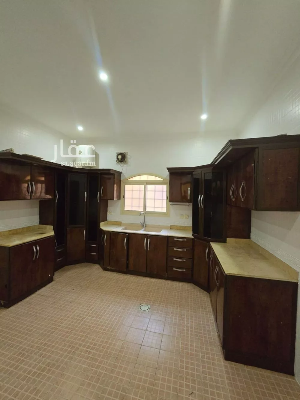 5 bedroom floor in Al Yasmin 7