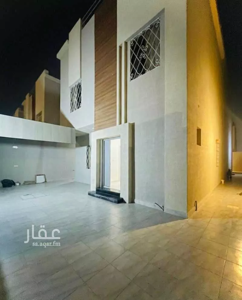 8 bedroom villa in Ash Shulah 2