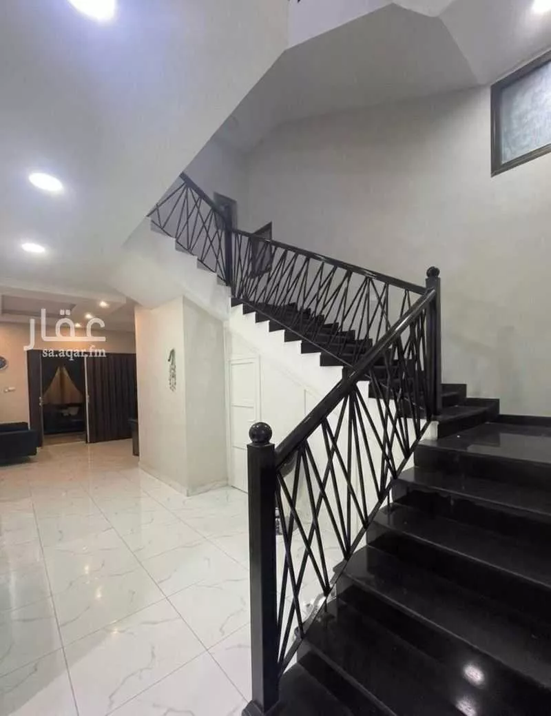 8 bedroom villa in Ash Shulah 11
