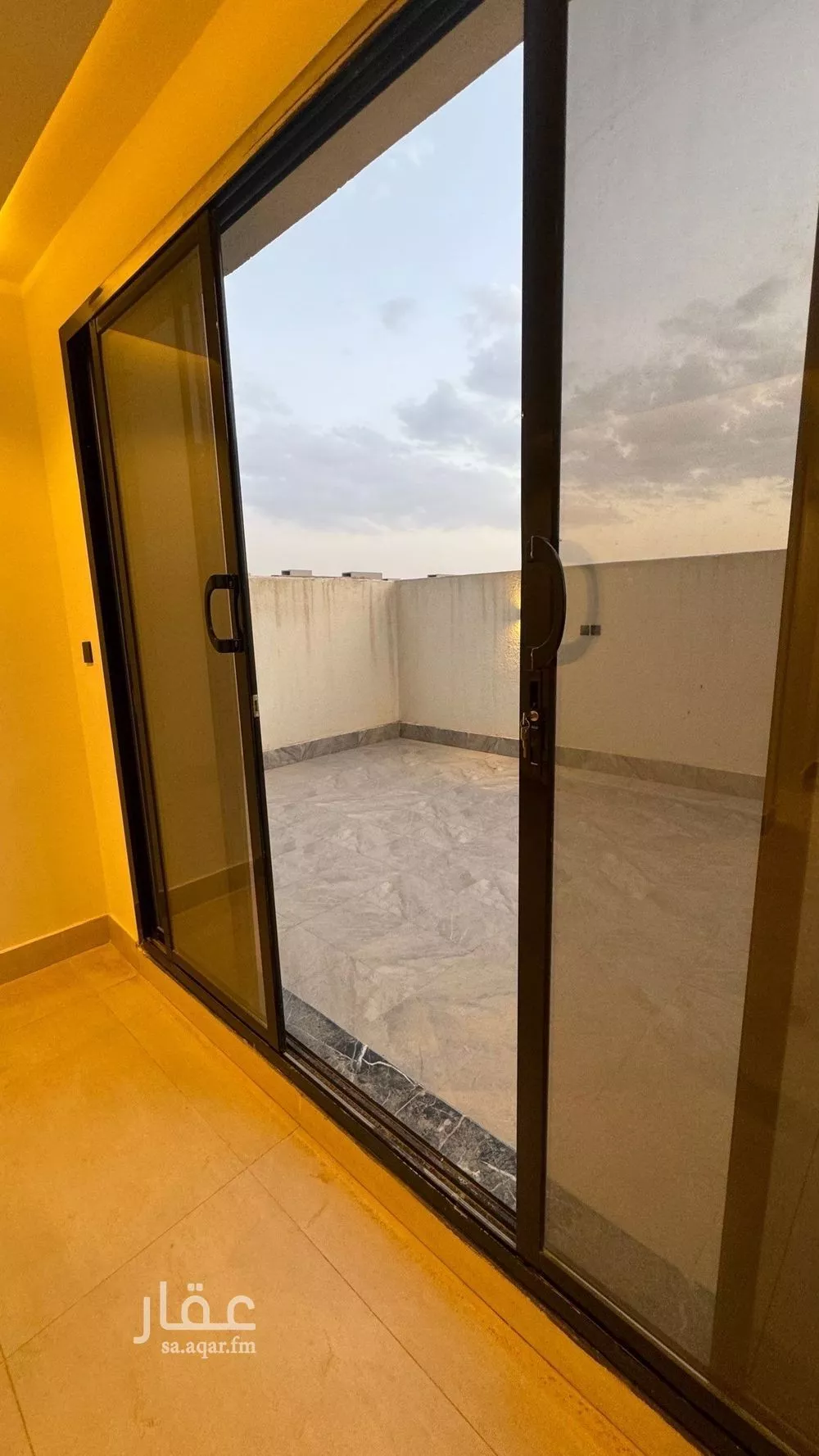 شقة 3 غرف في النرجس 12