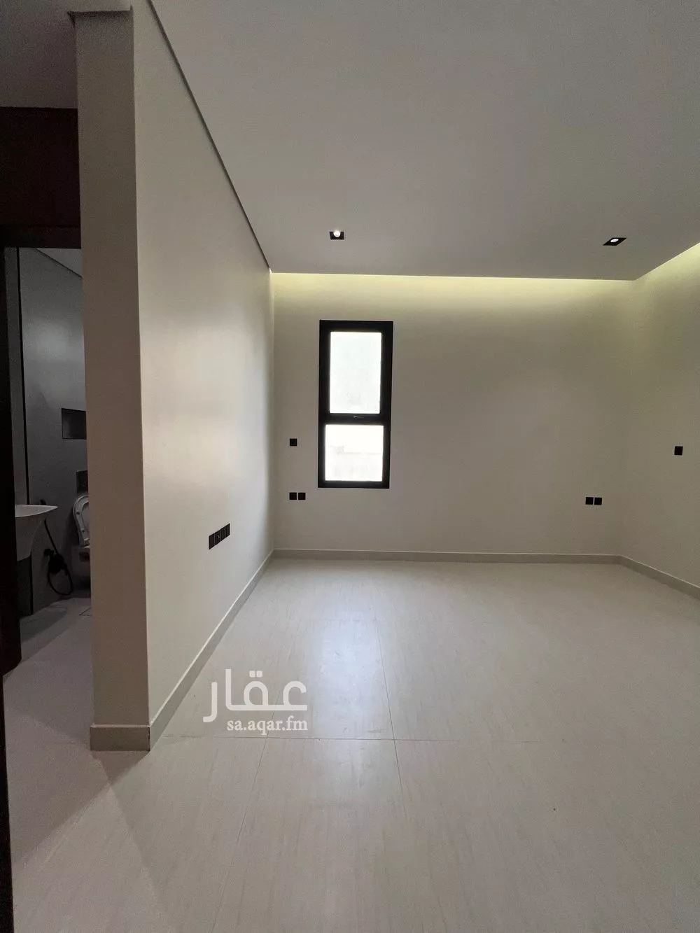 5 bedroom villa in Al Narjis 10