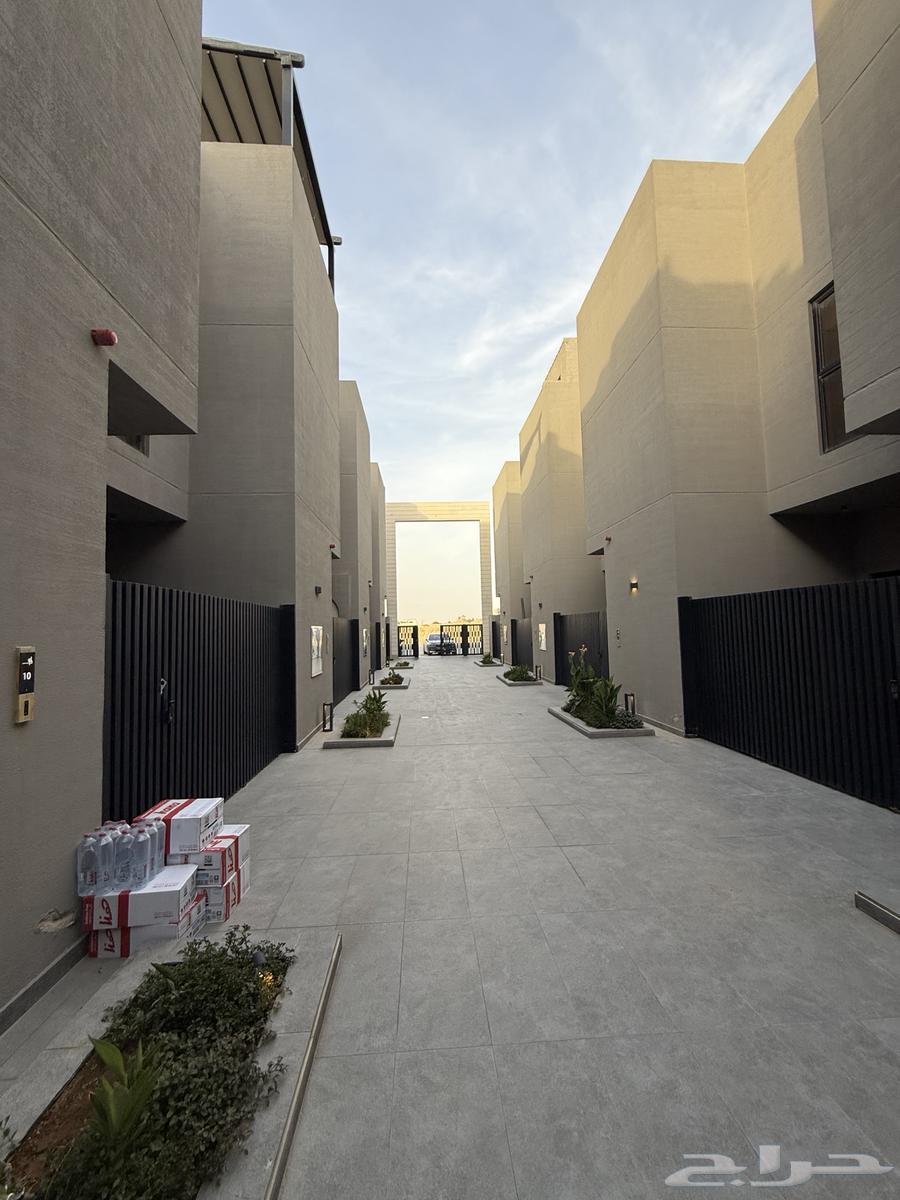3 bedroom villa in Al Aridh 2