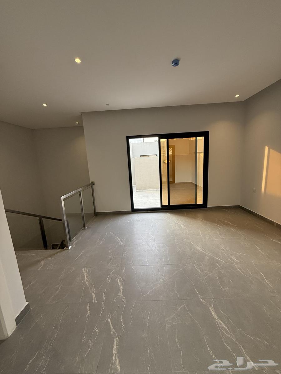 3 bedroom villa in Al Aridh 9