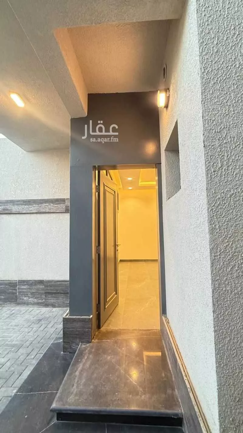 4 bedroom floor in Al Aridh 4