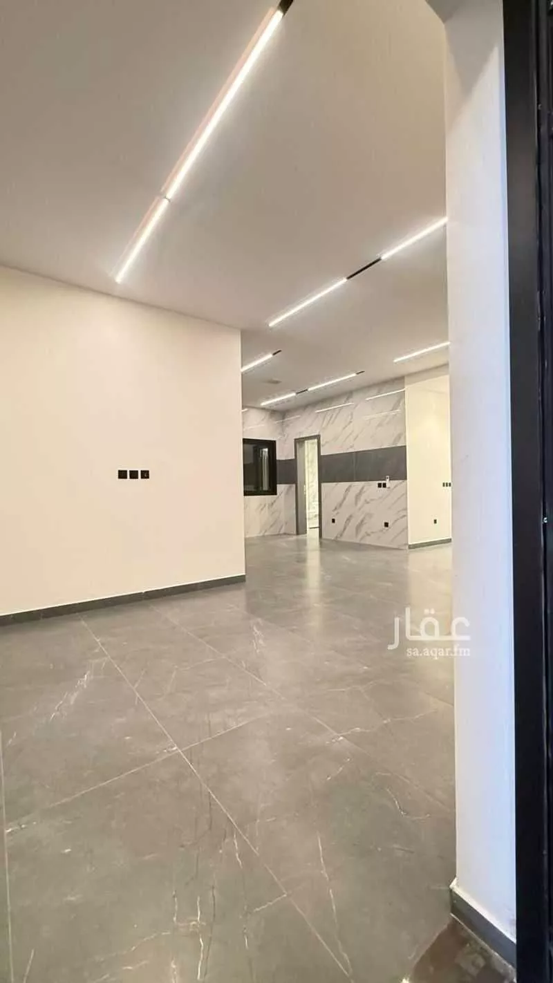 4 bedroom floor in Al Aridh 6