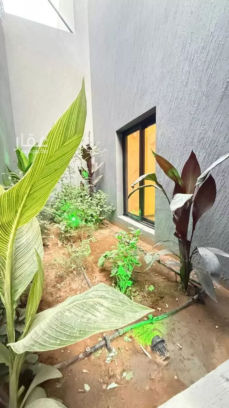 4 bedroom floor in Al Aridh 8