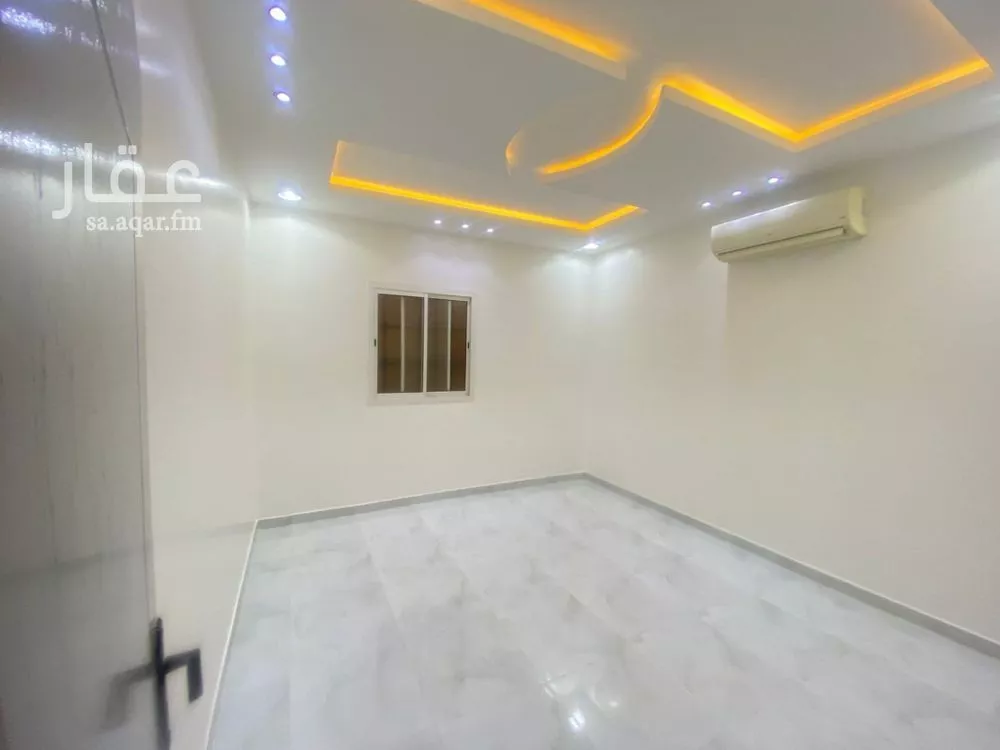 1 bedroom apartment in Ishbiliyah 2