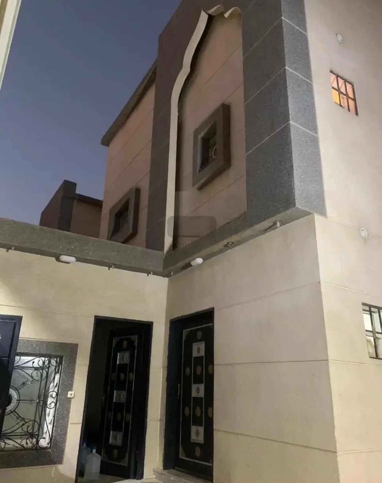 فيلا  في الرمال 3
