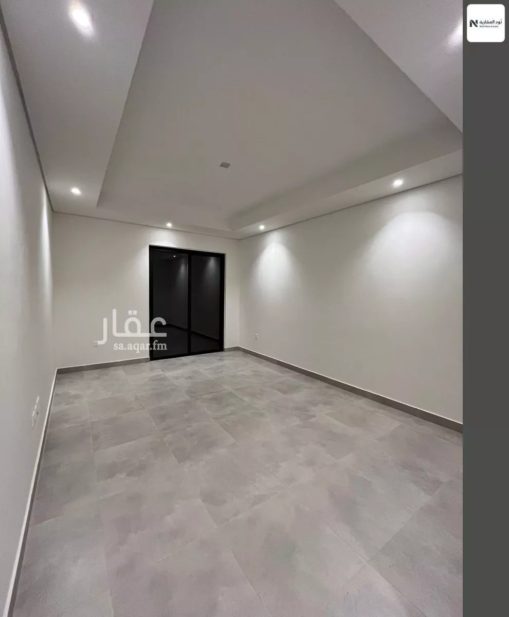 5 bedroom villa in Al Rimal 9