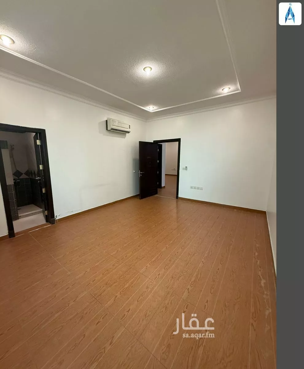 6 bedroom villa in Al Ghadir 13