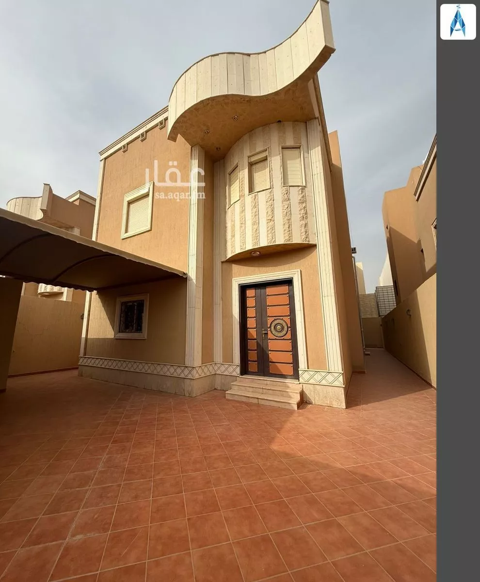 6 bedroom villa in Al Ghadir 3