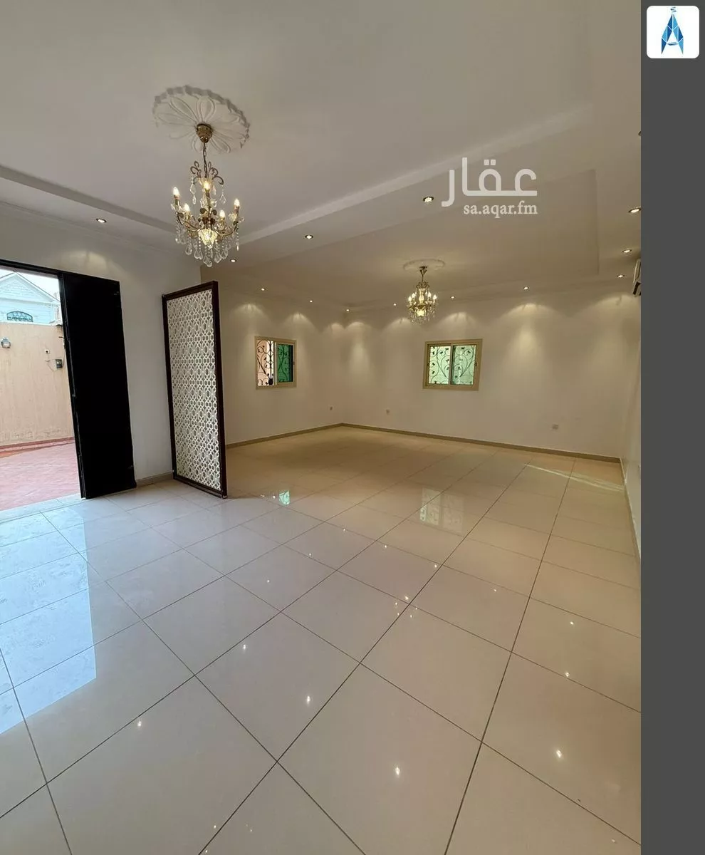 6 bedroom villa in Al Ghadir 6