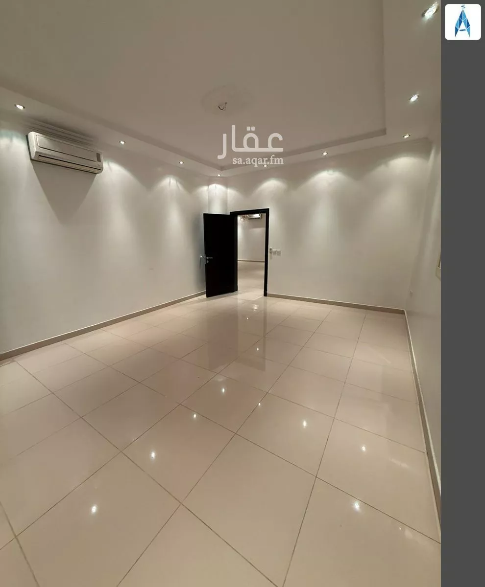 6 bedroom villa in Al Ghadir 8