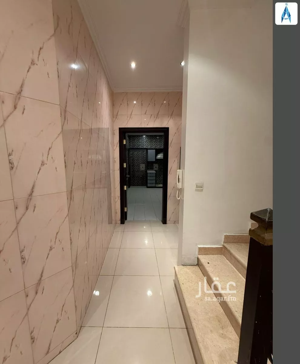 6 bedroom villa in Al Ghadir 10